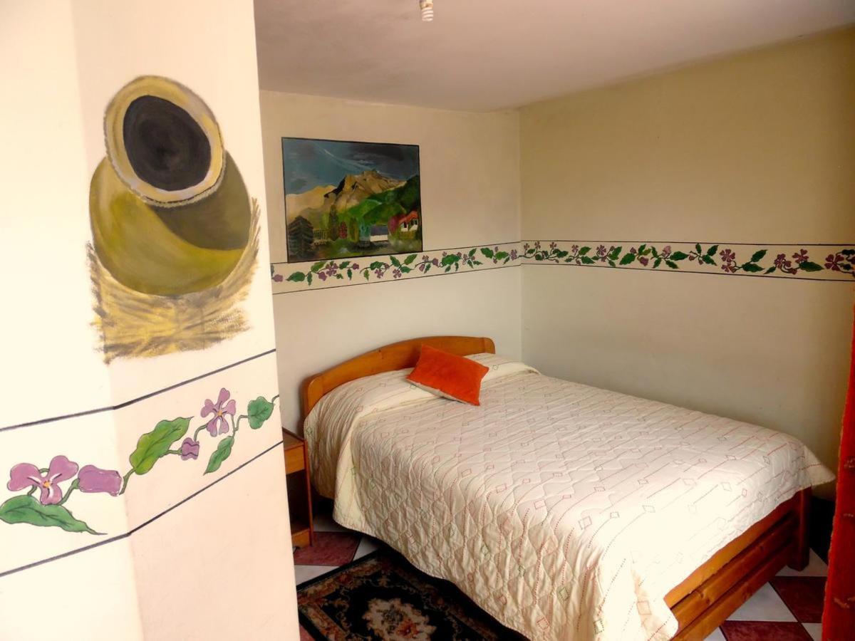 אוטהוואלו Hostal Rincon Del Turista מראה חיצוני תמונה